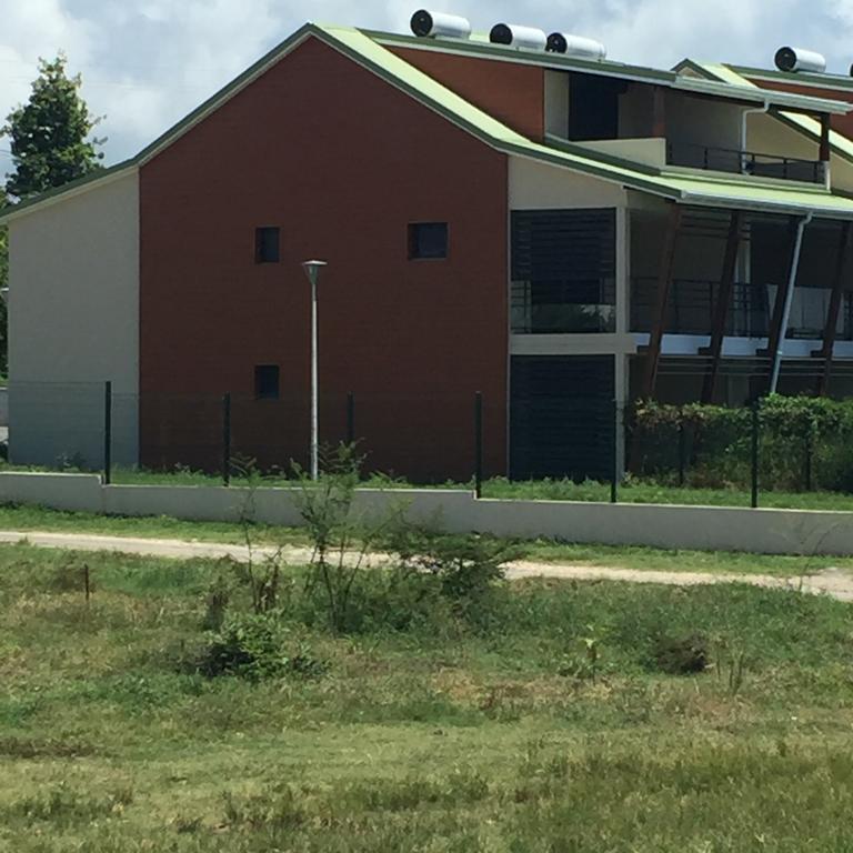 Sci Eden Appartement Le Gosier  Buitenkant foto